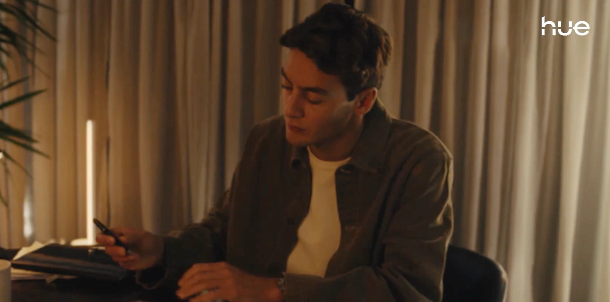 Russell Light — Publicidad